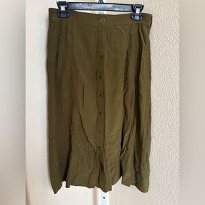 LOFT Button-down Midi Skirt in Olive - Size 4